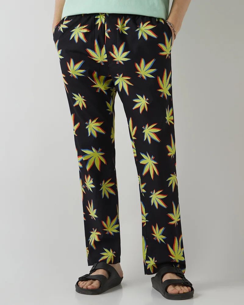 بيواكوف Men's Black All Over Printed Pyjamas